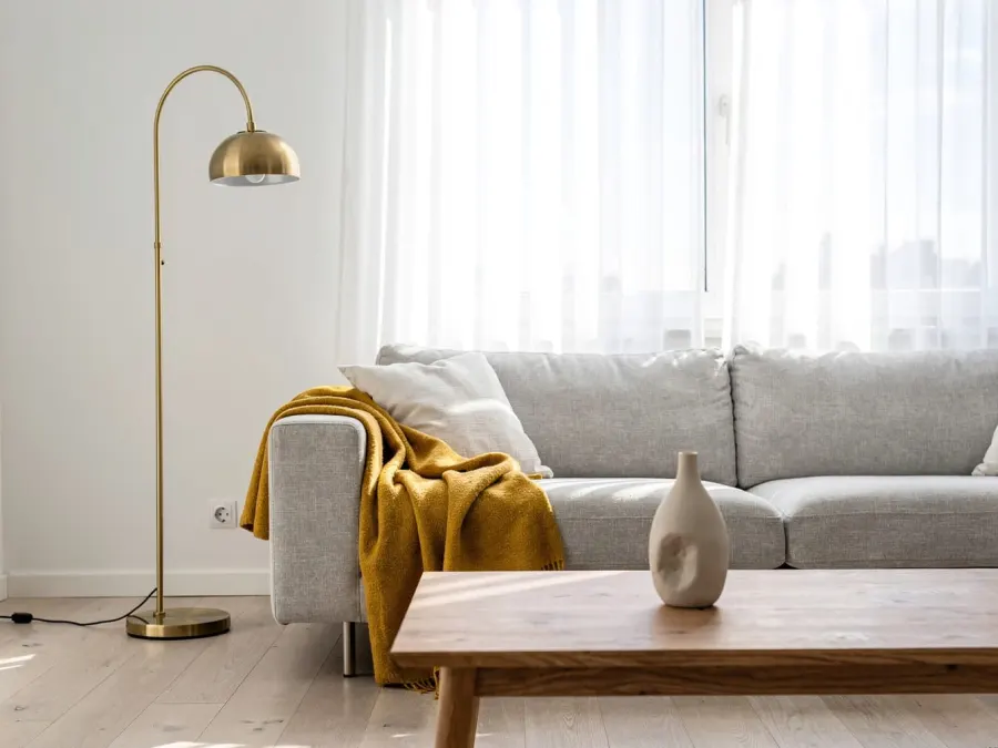 Example photo: a living room in daylight